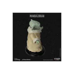 Attakus Starwars - Grogu “Using the Force” 1/5 – The Mandalorian