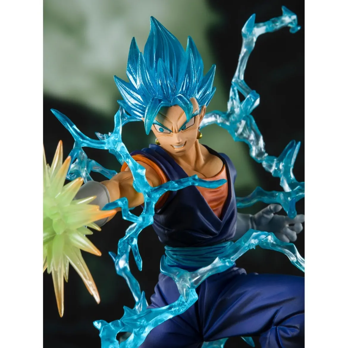 Bandai Dragon Super Figuarts Zero - Vegito SSJ GOD - EVENT EXCLUSIVE COLOR EDITION 2020