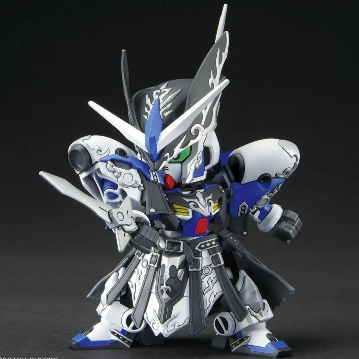 Bandai - Gunpla - SDW HEROES - LEIF GUNDAM GP04