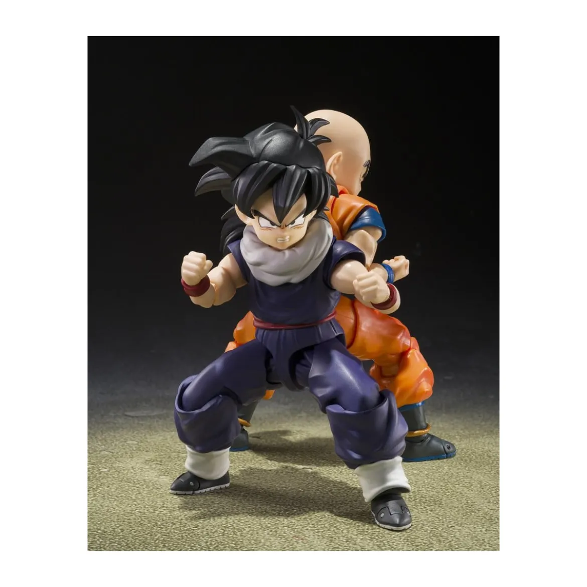Bandai Tamashii - Son Gohan (Z-Fighters) (Limited Edition Z-Fighters Group Base Ver. A) - S.H.Figuarts