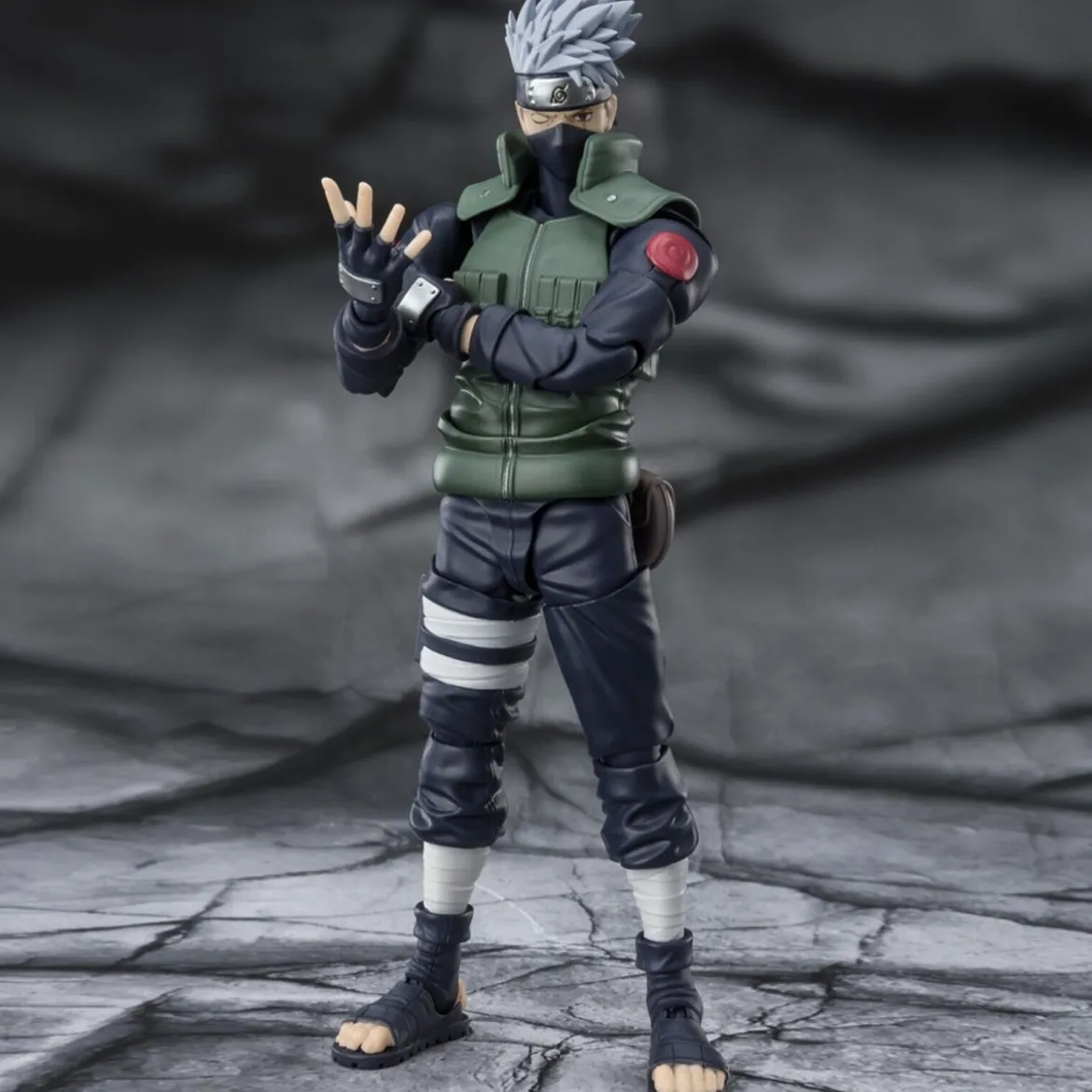 Bandai Tamashi Nation SH Figuarts SHF - Hatake Kakashi THE FAMED SHARINGAN HERO - Naruto Shippuden