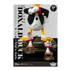 Beast Kingdom Disney 100th - Master Craft - Tuxedo Donald Duck with Ship & Dale Special Edition Statue - Tic & Tac