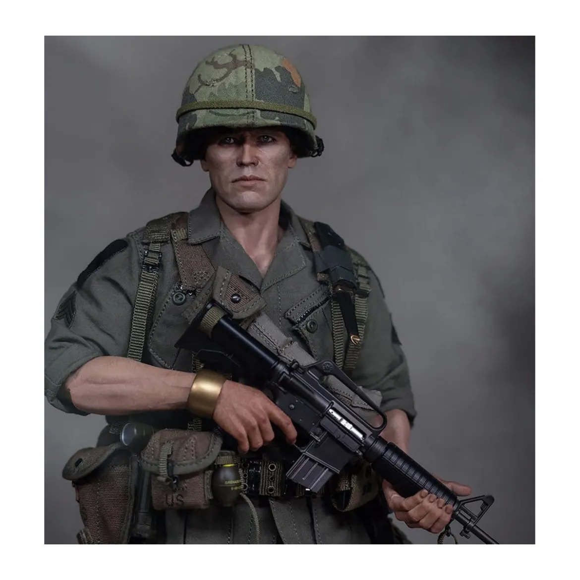 DAMTOYS - Platoon - Sergeant Elias 1/6 Collectible