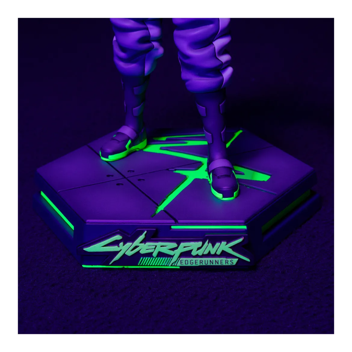 Dark Horse - DAVID PVC Statue - Cyberpunk Edgerunners