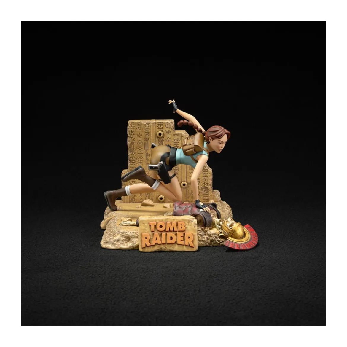 Dark Horse - Tomb Raider - Lara Croft Classic Era 1996
