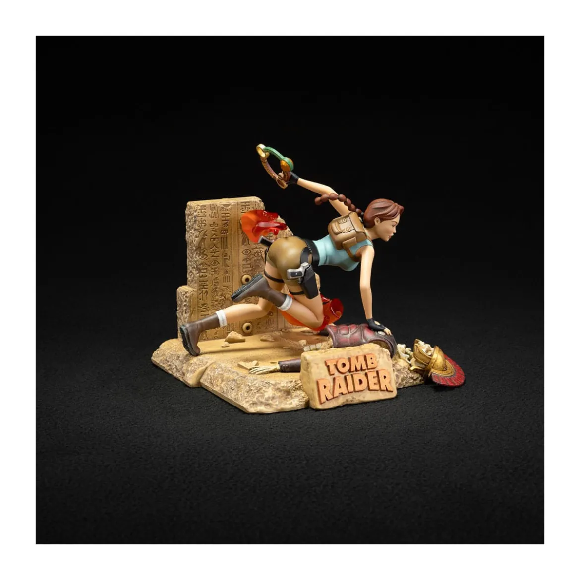 Dark Horse - Tomb Raider - Lara Croft Classic Era 1996