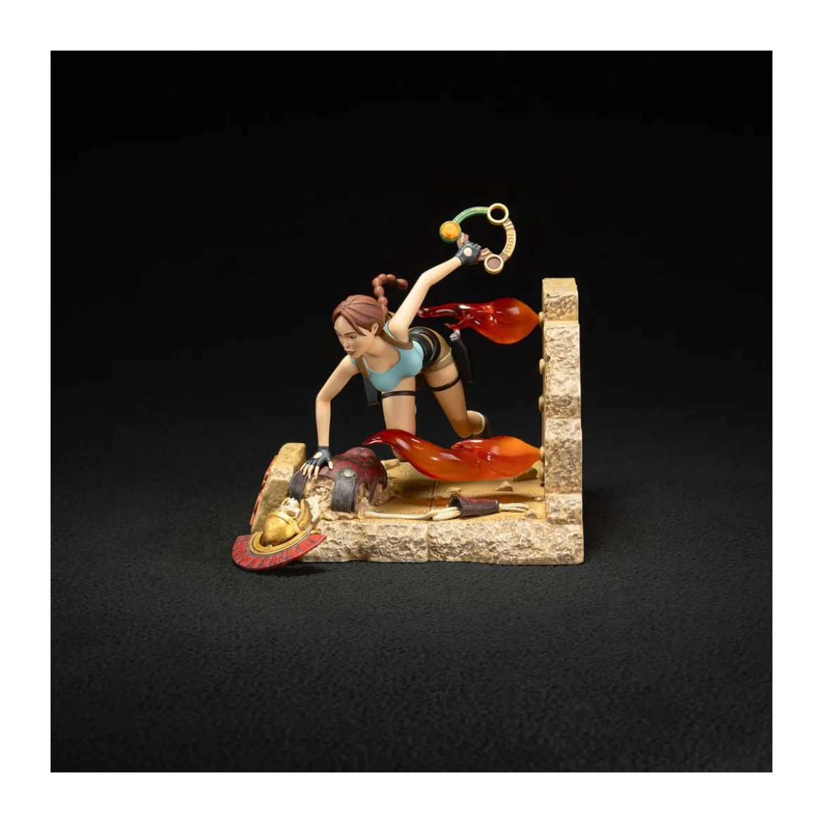 Dark Horse - Tomb Raider - Lara Croft Classic Era 1996