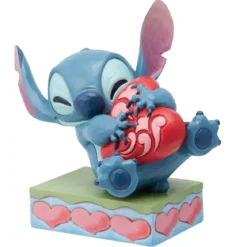 Enesco - Disney Tradition by Jim Shore - Lilo et Stich - Stitch câlinant un coeur