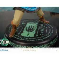 First 4 Figures The Legend of Zelda - Link Tears of the Kingdom