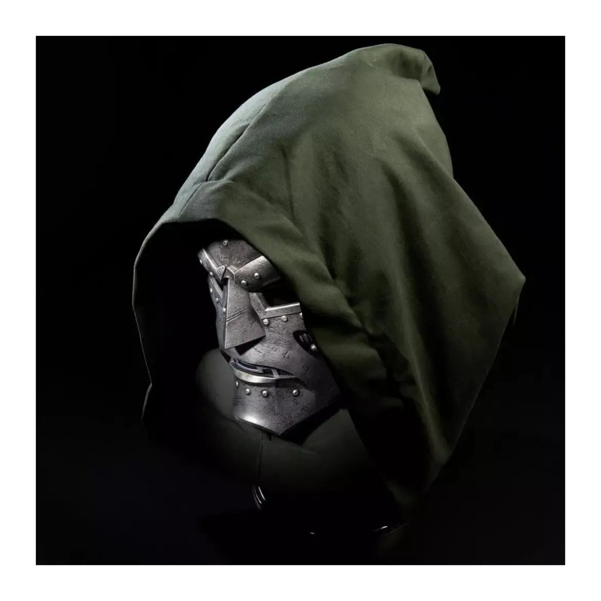 Hasbro - Replique Casque Dr Doom 1/1 - Marvel Legends Helmet