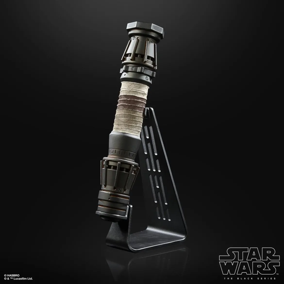 Hasbro - Sabre Rei Force Fx Lightsaber - Black Serie Replica Elite Version