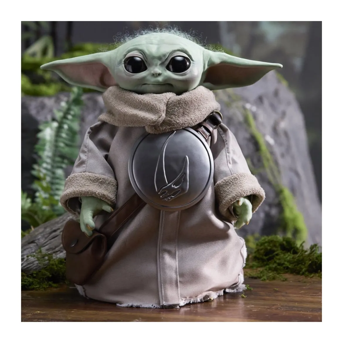 Hasbro Star Wars - Ultimate Grogu 1/1 Edition Collector (figurine animatronique) - The Mandalorian and Grogu
