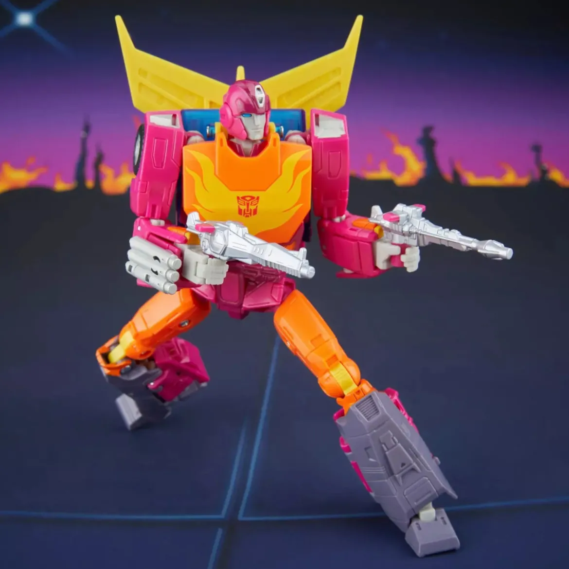 Hasbro - Transformers The Movie - HOTROD Voyager Class - Studio Series MTMTE Collection