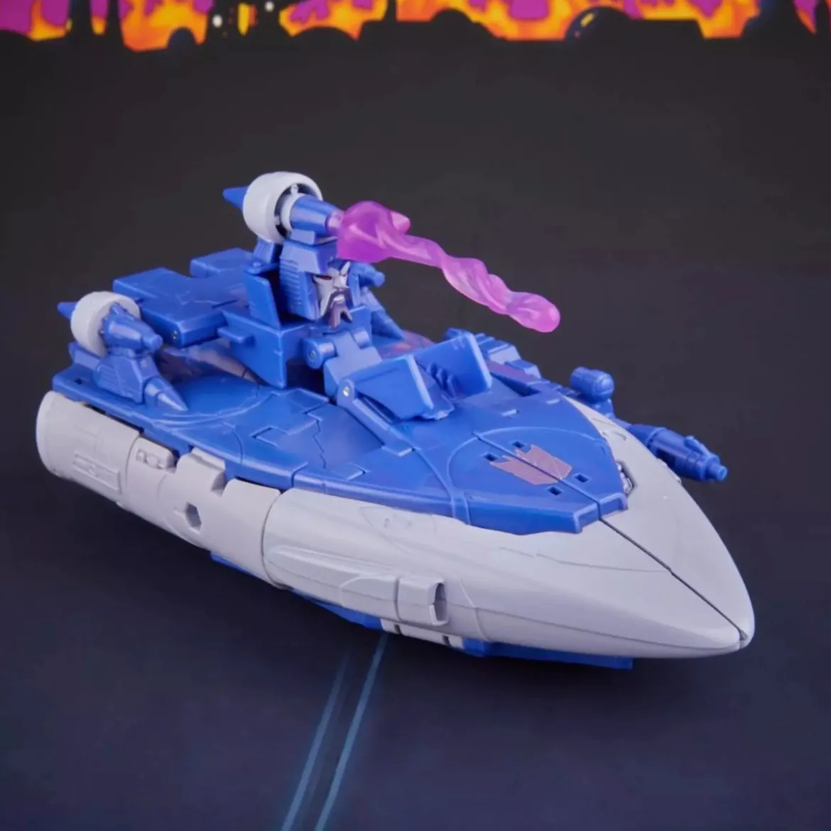 Hasbro - Transformers The Movie - SCOURGE Voyager Class - Studio Series MTMTE Collection