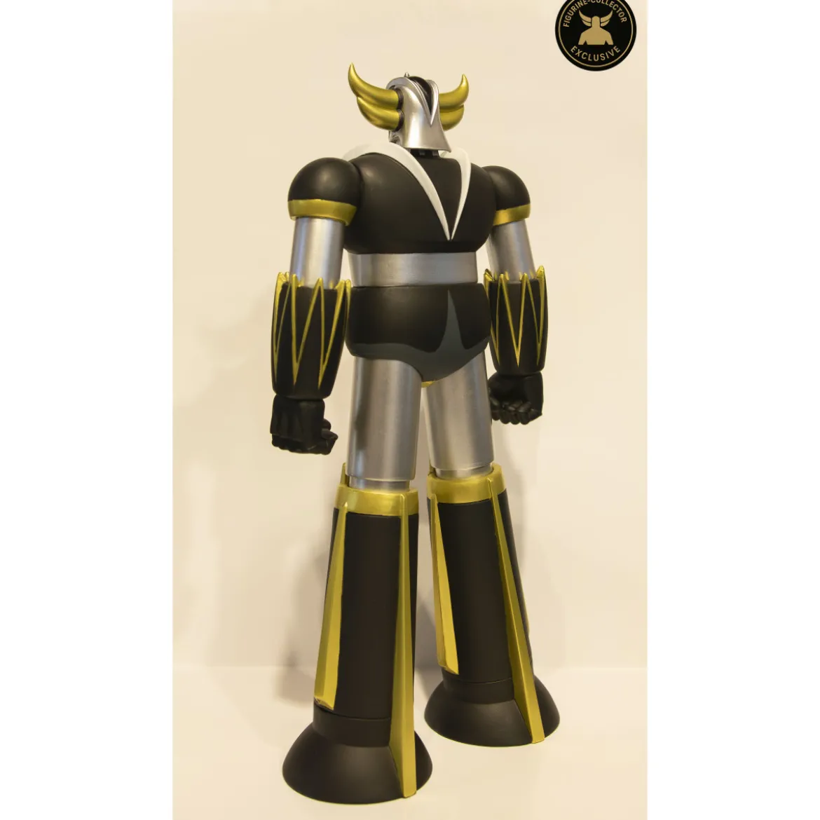 HL Pro - Goldorak Black & Gold Exclusive Figurine-Collector - Jumbo Machinder - Shogun Warrior Ufo Robot Grendizer