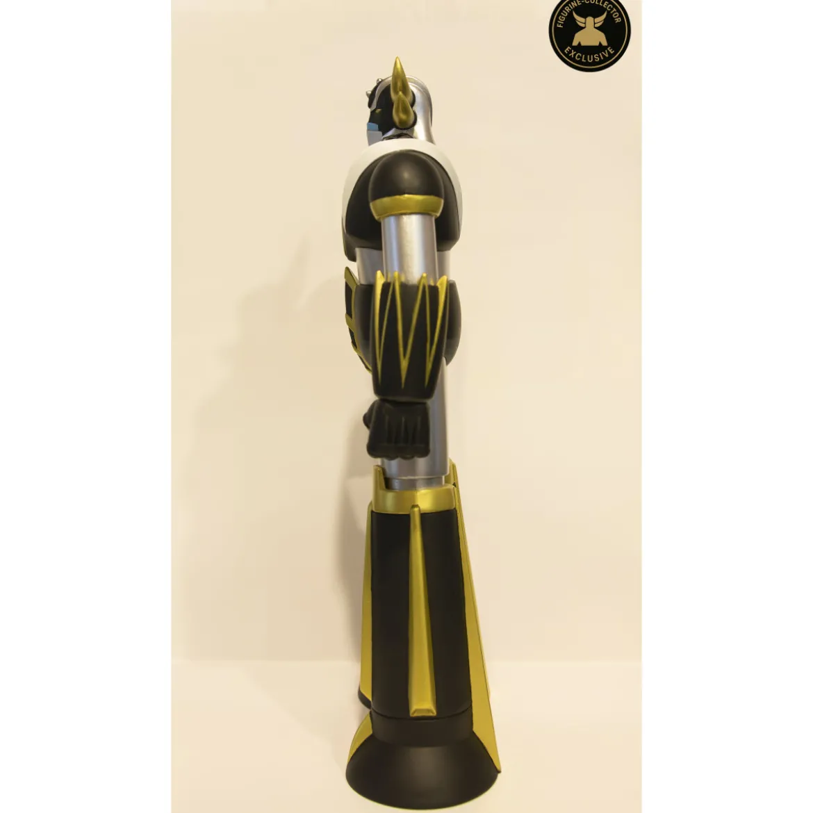 HL Pro - Goldorak Black & Gold Exclusive Figurine-Collector - Jumbo Machinder - Shogun Warrior Ufo Robot Grendizer