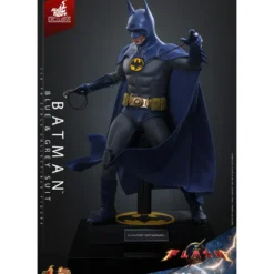 Hot Toys - Batman (Blue & grey Suit) Movie Masterpiece 1/6 The Flash - Hot Toys Exclusive