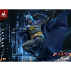 Hot Toys - Batman (Blue & grey Suit) Movie Masterpiece 1/6 The Flash - Hot Toys Exclusive