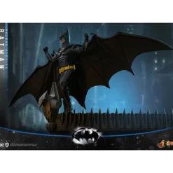 Hot Toys - Batman Le Défi (1992) Deluxe version Figurine 1/6