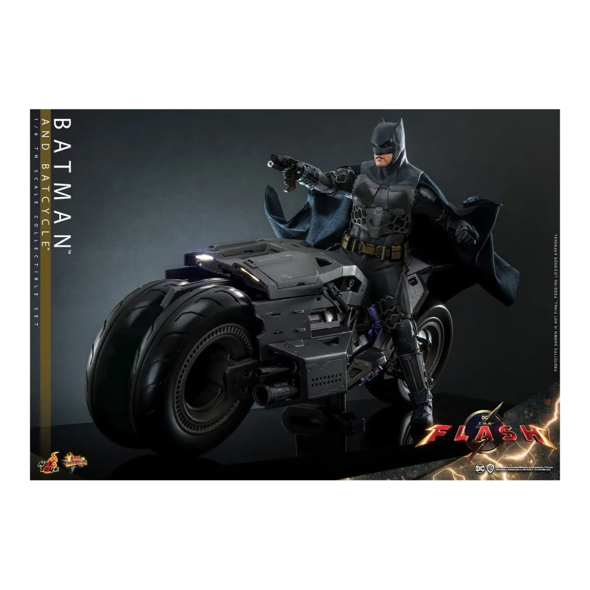 Hot Toys - DC Comics - Batman (Affleck) and Batcycle 1:6 Scale Figure Set The Flash - Movie Masterpiece 1/6