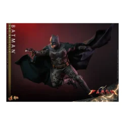 Hot Toys - DC Comics - Batman (Affleck) and Batcycle 1:6 Scale Figure Set The Flash - Movie Masterpiece 1/6