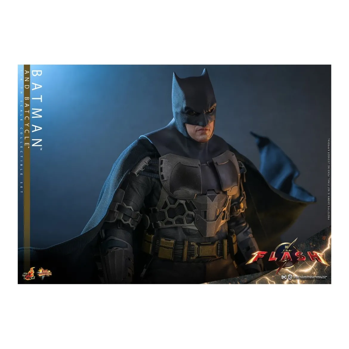 Hot Toys - DC Comics - Batman (Affleck) and Batcycle 1:6 Scale Figure Set The Flash - Movie Masterpiece 1/6