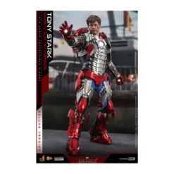 Hot Toys Iron Man 2 - Mark V Suit Up Version Deluxe 1/6
