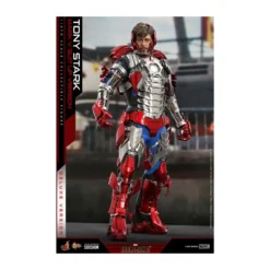 Hot Toys Iron Man 2 - Mark V Suit Up Version Deluxe 1/6