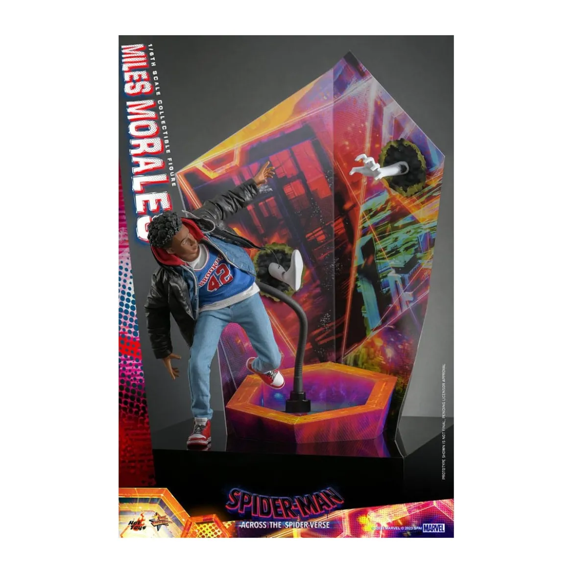 Hot Toys - Miles Morales - Spider-Man: Across the Spider-Verse Part One - Movie Masterpiece 1/6