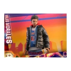 Hot Toys - Miles Morales - Spider-Man: Across the Spider-Verse Part One - Movie Masterpiece 1/6