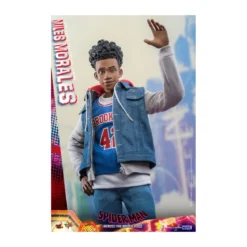 Hot Toys - Miles Morales - Spider-Man: Across the Spider-Verse Part One - Movie Masterpiece 1/6