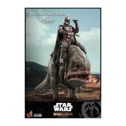 Hot Toys Star Wars - The Mandalorian and Blurrg