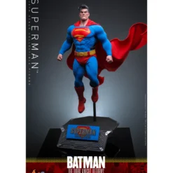 Hot Toys - SUPERMAN - Batman: The Dark Knight Returns Comic Masterpiece 1/6