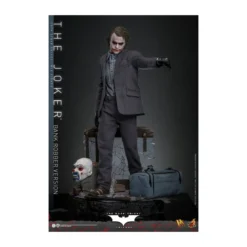 Hot Toys - The Dark Knight - The Joker (Bank Robber Version) MMS 1/6