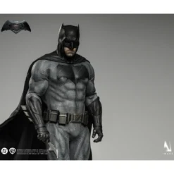 INART - Batman 1/6 Scale Collectible Figure - BvS: Dawn of Justice