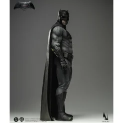 INART - Batman 1/6 Scale Collectible Figure - BvS: Dawn of Justice