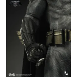 INART - Batman 1/6 Scale Collectible Figure - BvS: Dawn of Justice