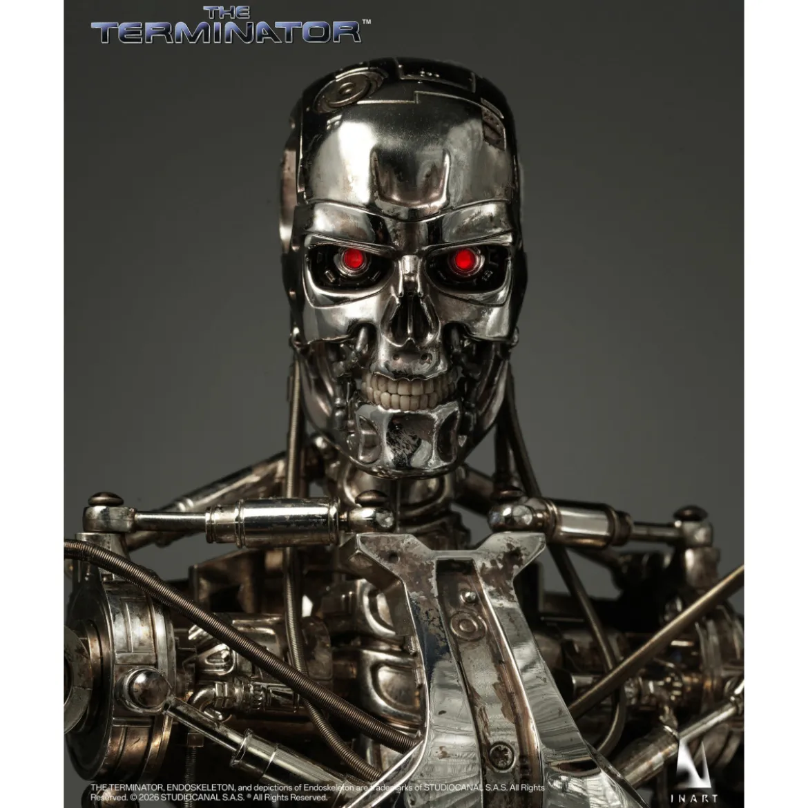 INART - T-800 Endoskeleton 1/6 Collectible Figure - The Terminator