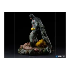 Iron Studios - Batman Dark Knight diorama 1/6