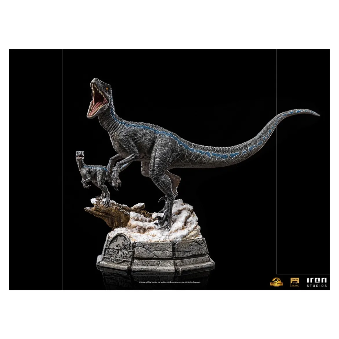 Iron Studios - Blue & Beta - Jurassic World Dominion 1/10 Deluxe Art Scale