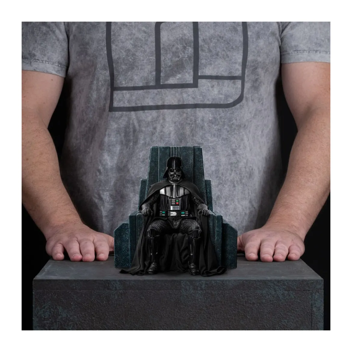 IRON STUDIOS - Darth Vader on Throne Art Scale 1/10 - Star Wars: Obi-Wan Kenobi