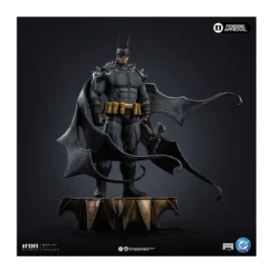 Iron Studios - DC Comics - Absolute Batman Art Scale Art Scale 1/10
