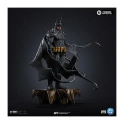 Iron Studios - DC Comics - Absolute Batman Art Scale Art Scale 1/10