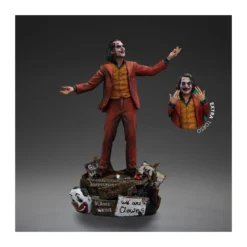 Iron Studios DC Comics - Joker (Arthur Fleck) Deluxe Arts Scale 1/10
