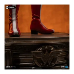 Iron Studios DC Comics - WONDER WOMAN DC TRINITY - Legacy Replica 1/4