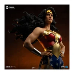 Iron Studios DC Comics - WONDER WOMAN DC TRINITY - Legacy Replica 1/4