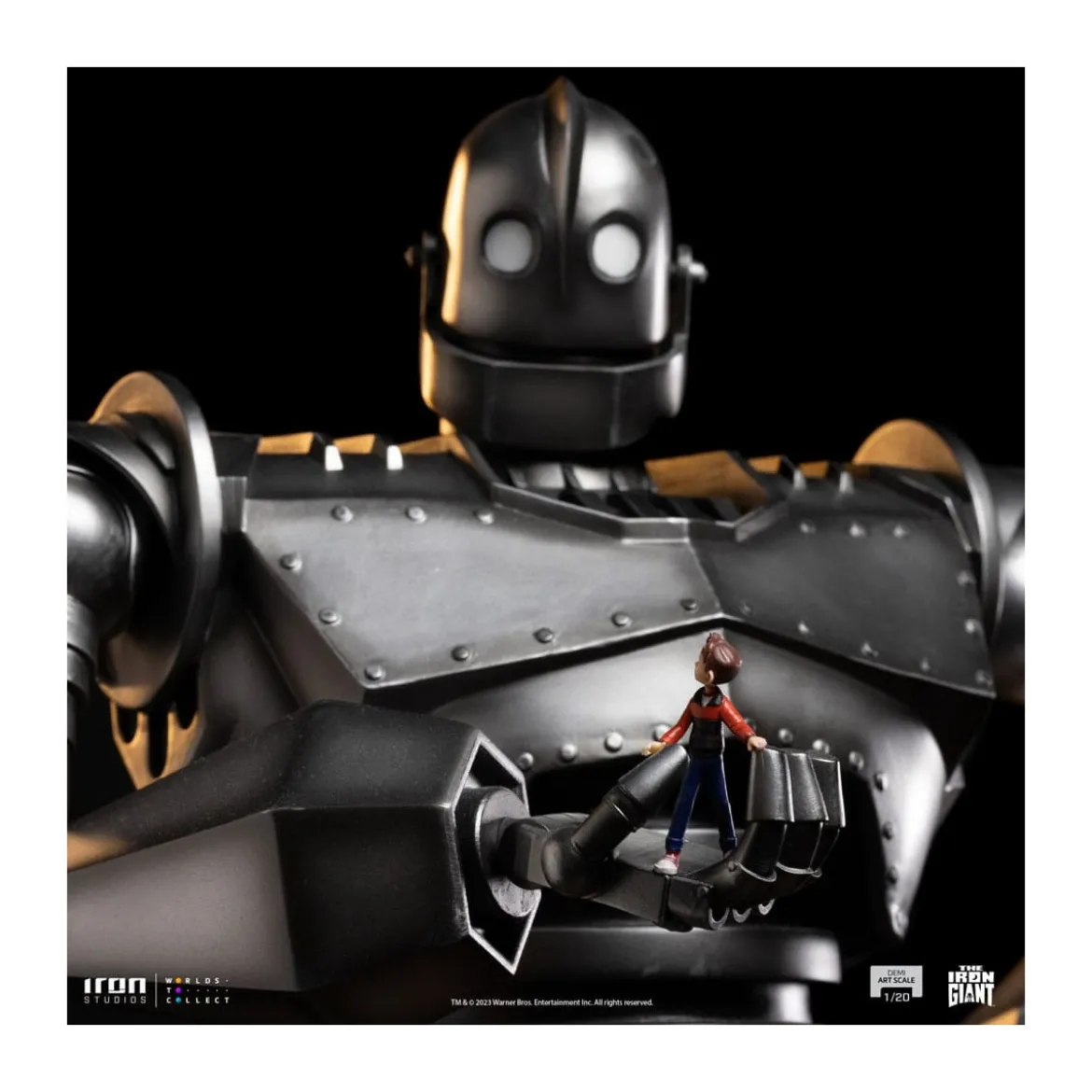 Iron Studios - Demi Art Scale 1/20 - Le Géant de fer statuette Iron Giant & Hogarth Hughes