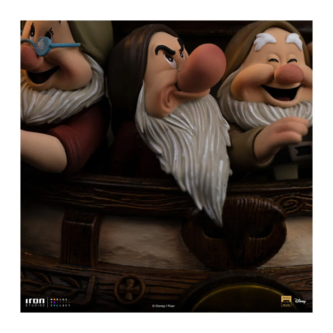 Iron Studios Disney Classics - Snow White and the Seven Dwarves Deluxe Art Scale 1/10