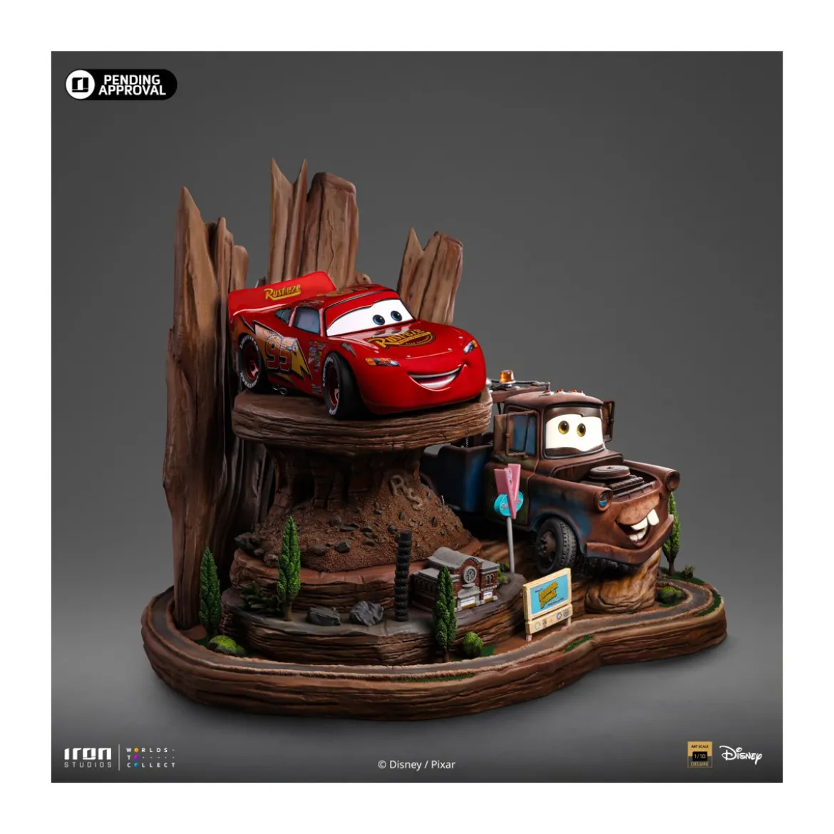 Iron Studios - Disney Pixar - Deluxe Art Scale Lightning McQueen & Tow Mater 1/10 - Cars