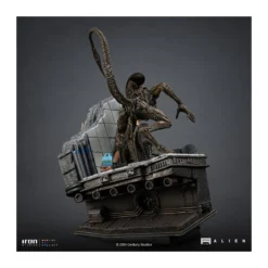Iron Studios Ellen Ripley and Dog Alien - Art Scale 1/10 - Alien 3